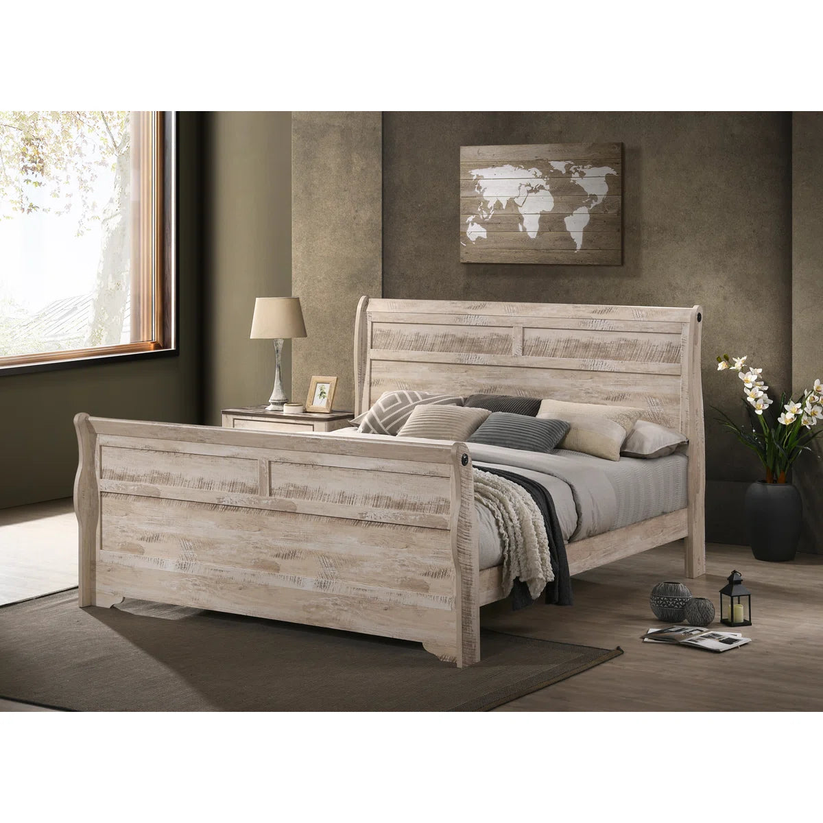 Rosalind Wheeler Anoka Sleigh Shabby Chic Bed FFE-746