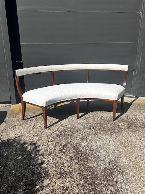 Coup Studio Demilune White Upholstered Curved Bench JD231-01