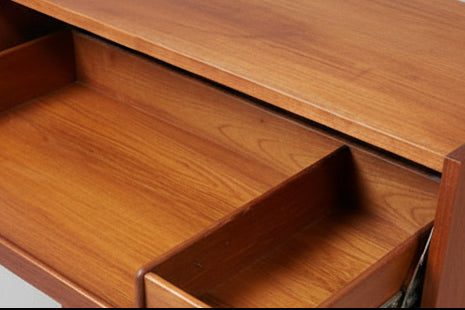 Mid Century Modern Teak Cabinet/TV Cabinet/Dry Bar DH250-1