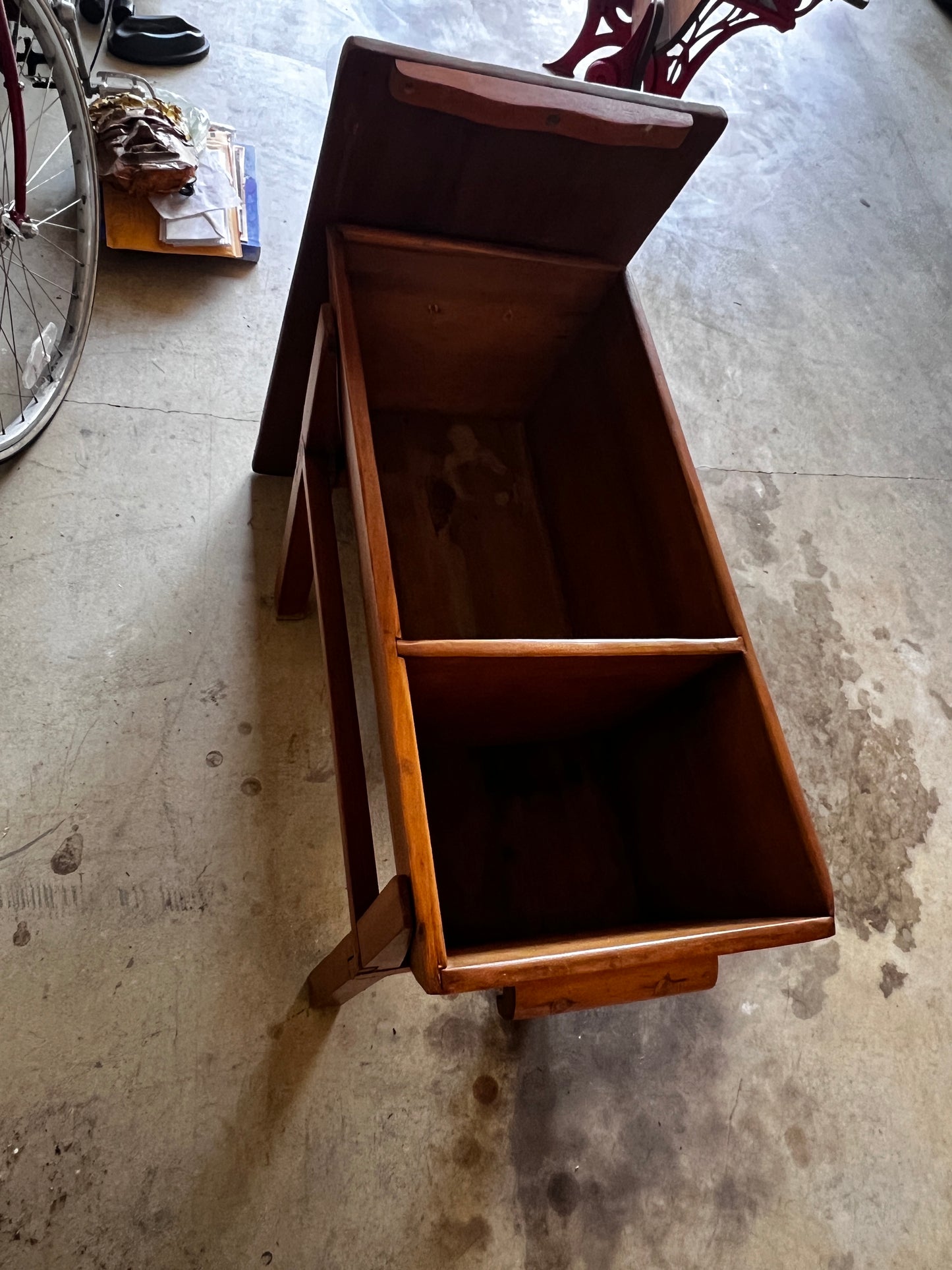 Wood Antique Dough Basket/Bin/ Bakers Box Flour Bin w Lift Lid JA254-3
