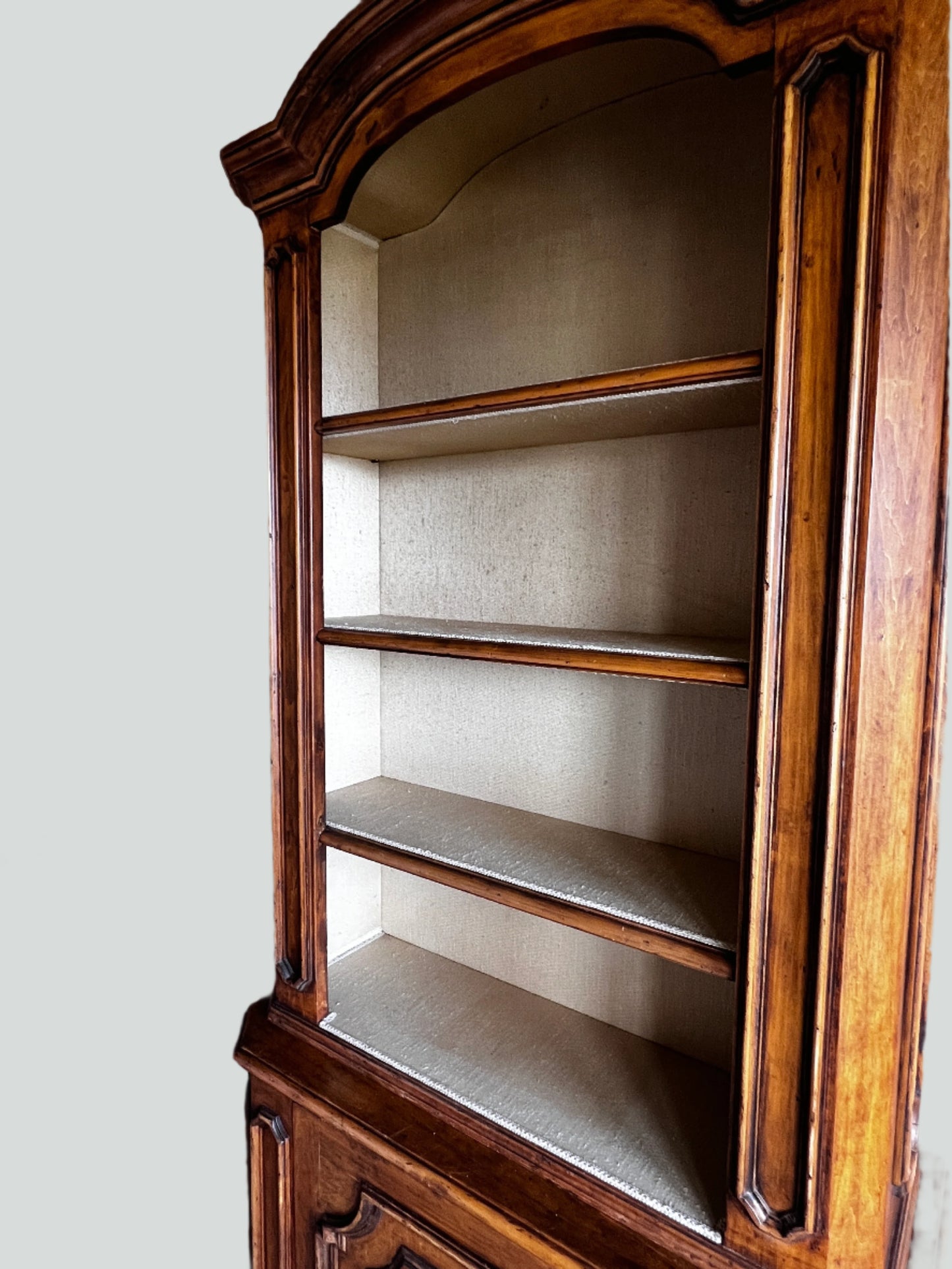 Antique Linen Lined Bookcase Cabinet BG273-15
