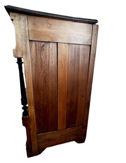 Antique 4 Drawer Dresser/Linen Cabinet BG273-37