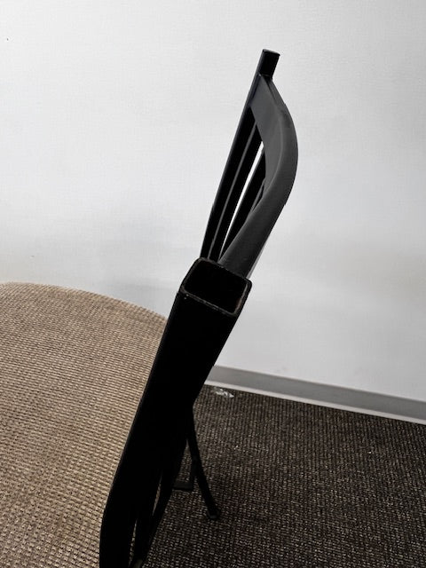 HobNob One Iron Counter Stool WDI224-7