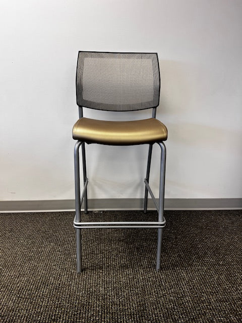 Sit on It Seating Focus Side Gold Counter Stool Mesh Back WDI224-8