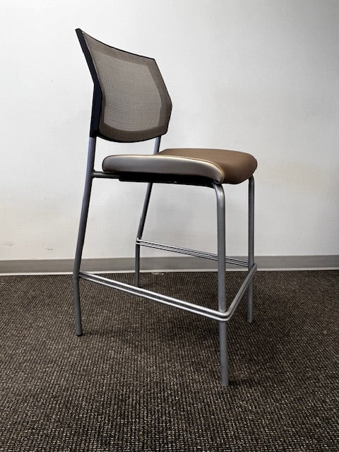 Sit on It Seating Focus Side Gold Counter Stool Mesh Back WDI224-8
