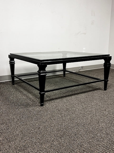 Square Glass Top Coffee Table w/Metal Base WDI224-18