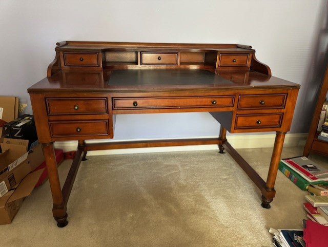 Vintage Desk w Hutch & Leather Writing Area KC236-9