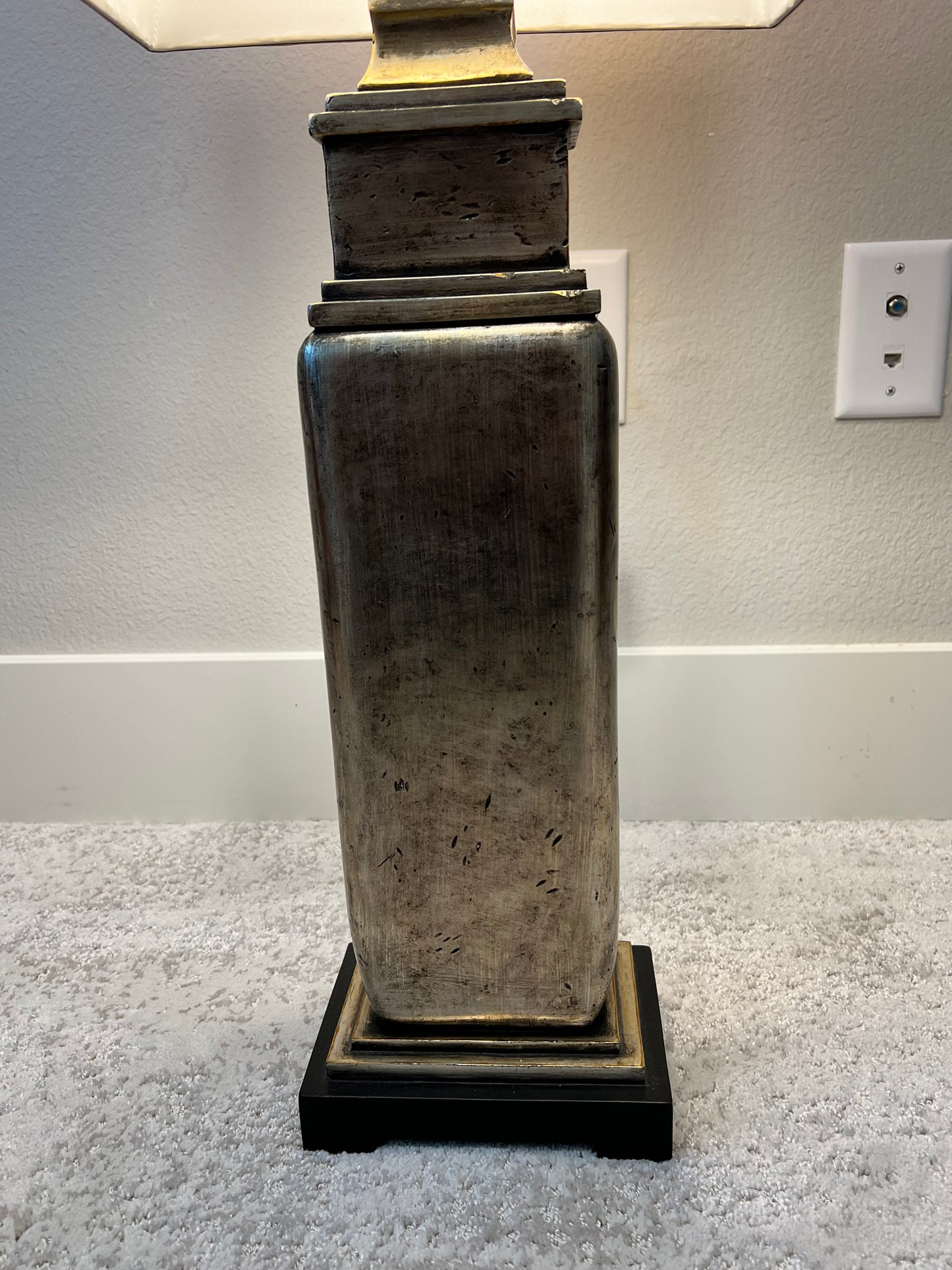 Gold Square Column Sculptural Table Lamp SH134-2