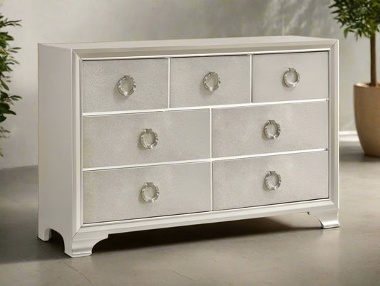 Coaster Co. Salford 7-drawer Dresser Chest Metallic Sterling FFE258-58