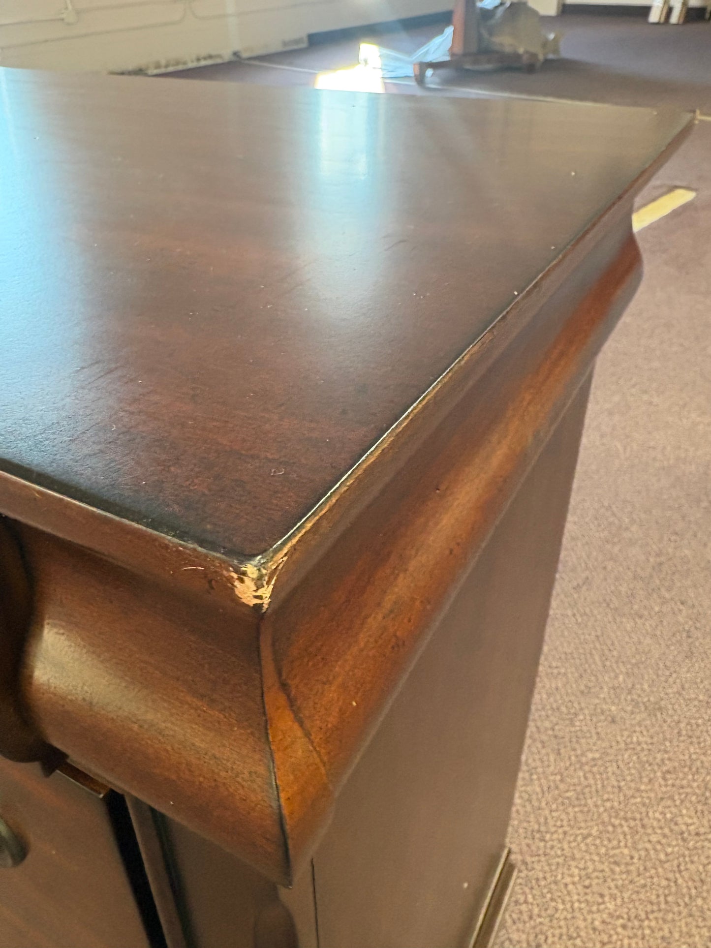 Lark Manor Lenny 64"W 8 Drawer Wood Dresser Chest FFE-1220