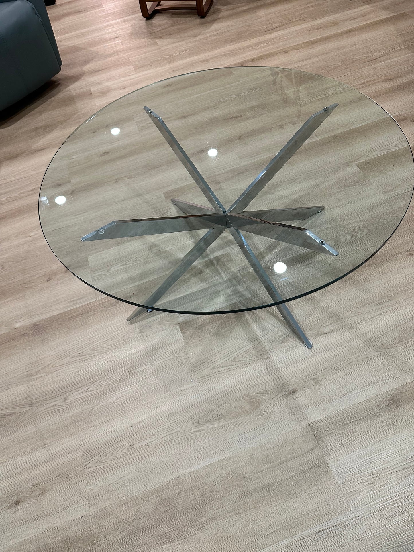 Glass Top 42" Round Cocktail Table LB-3