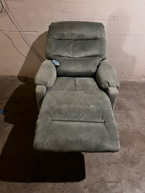 Grey Electric Wall Away Standup Assist Recliner LC243-04