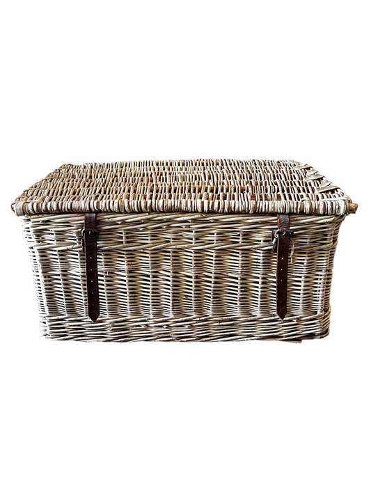 Antique Vintage Large Wicker Laundry Basket w Lid JA254-5