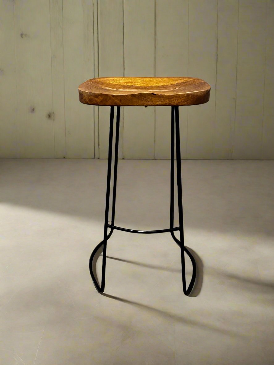 Wood Bar Stool w/Black Metal Base RN268-3