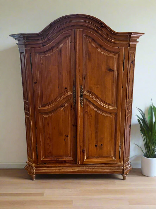 Vintage Armoire  MF269-12