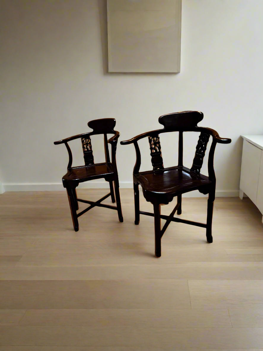 Pair of 2 Carved Asian Chinese Rosewood Corner Chairs MF269-15