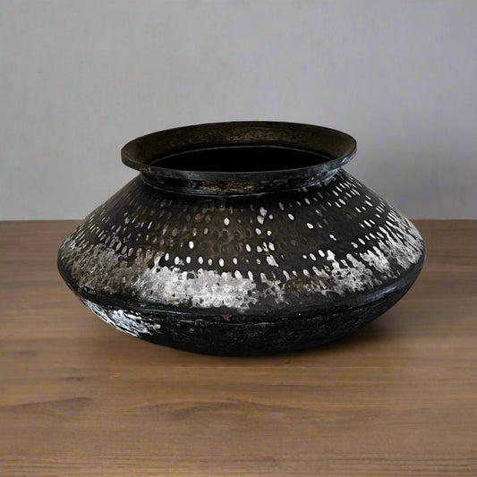Hammered Metal Water Storage Pot BG273-26