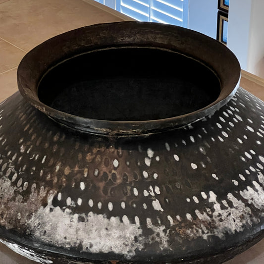 Hammered Metal Water Storage Pot BG273-26