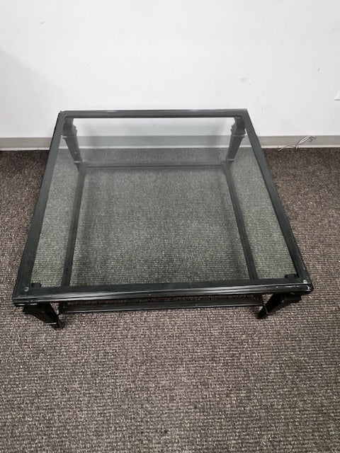Square Glass Top Coffee Table w/Metal Base WDI224-18