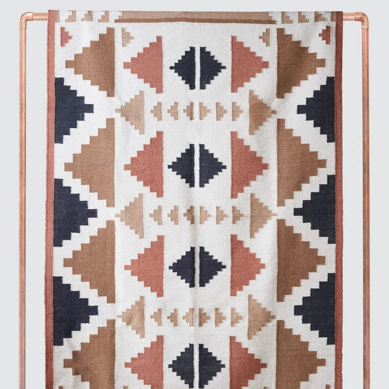 Tejal Handwoven Flat Weave Geometric Indian 9' x 12'  Area Rug FFW-1248