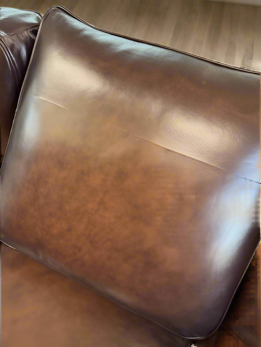 Hooker Furniture Sedona Chateau Dark Wood Brown Leather Sofa Couch FFE258-357