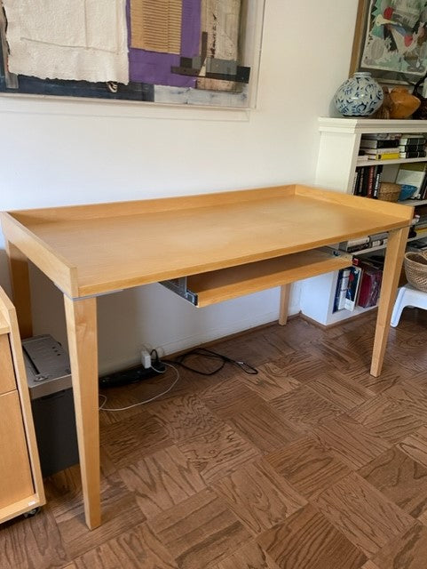 Mid Century Style Computer Desk w Raised Lip Pull Out Keypad JV189-7