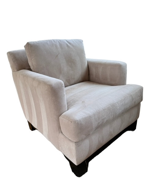 Macy's Upholstered Chair KV232-63